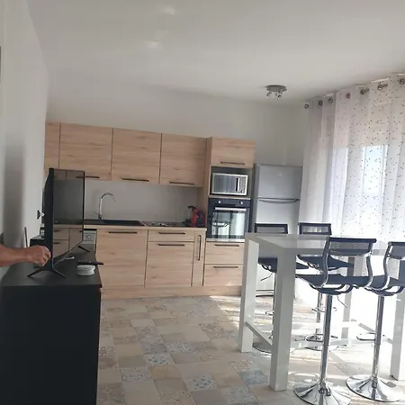 La Fossette * לה לבאנדו