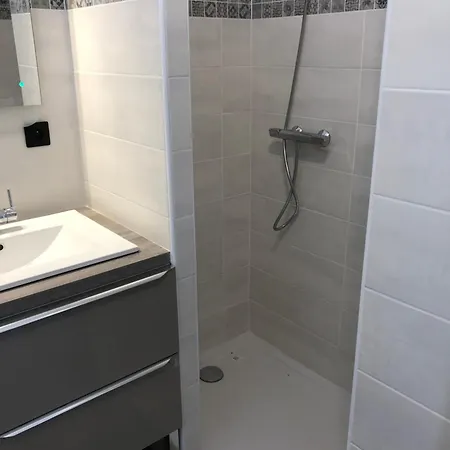 La Fossette Apartment *